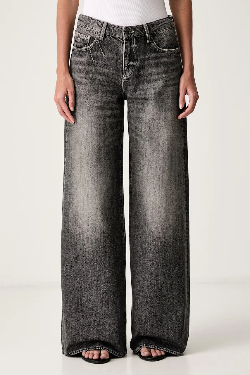 Armani Exchange  blugi pentru femei