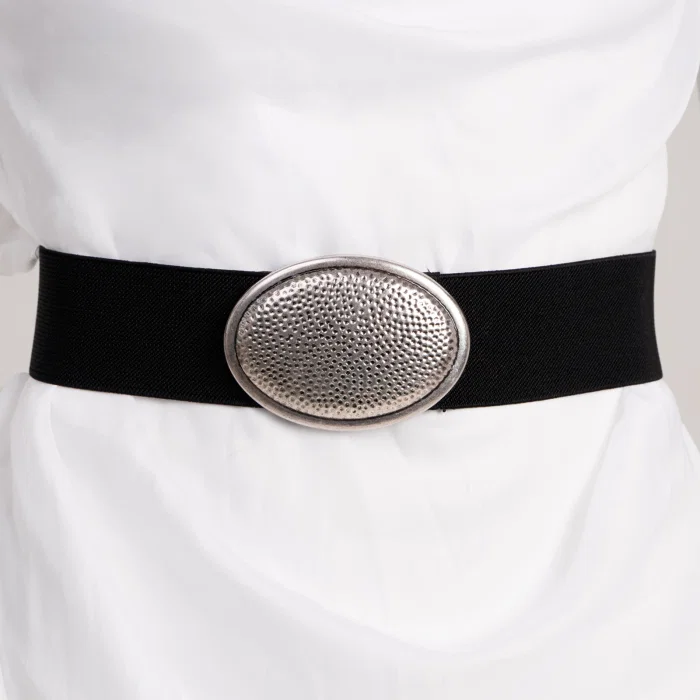 Curea neagra elastica cu catarama tip pafta, ovala texturata argintie