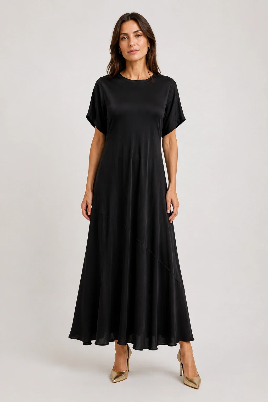 Rochie lunga din satin cu matase si vascoza, croi amplu si design fluid, neagra