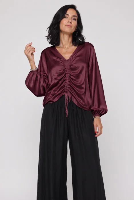 Bluza dama eleganta din satin de matase si vascoza cu fronseu reglabil - bordo