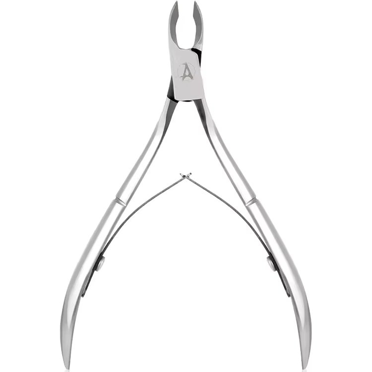 Cleste cuticule, manichiura si pedichiura Marquise, SCRISSOR04